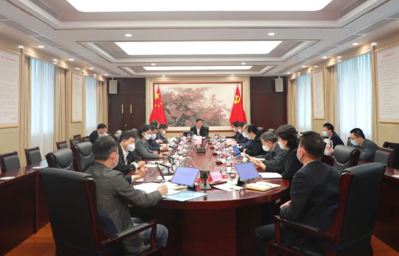51吃瓜
领导班子召开2022年度民主生活会